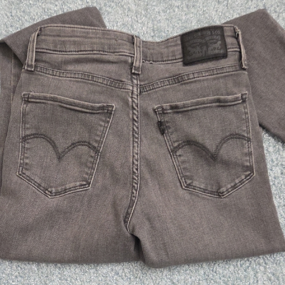 Levi Strauss Skinny High Rise Jeans - Picture 4 of 4